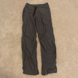 Lululemon Dance Studio Pant 4 Grey Perfect Con